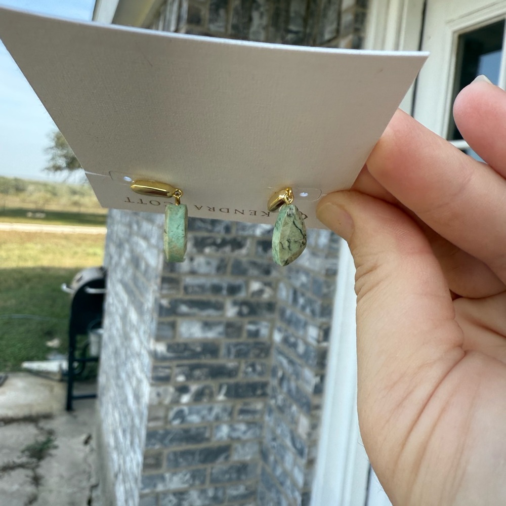Kendra Scott Gold and Sage Earrings - Picture 6 of 11